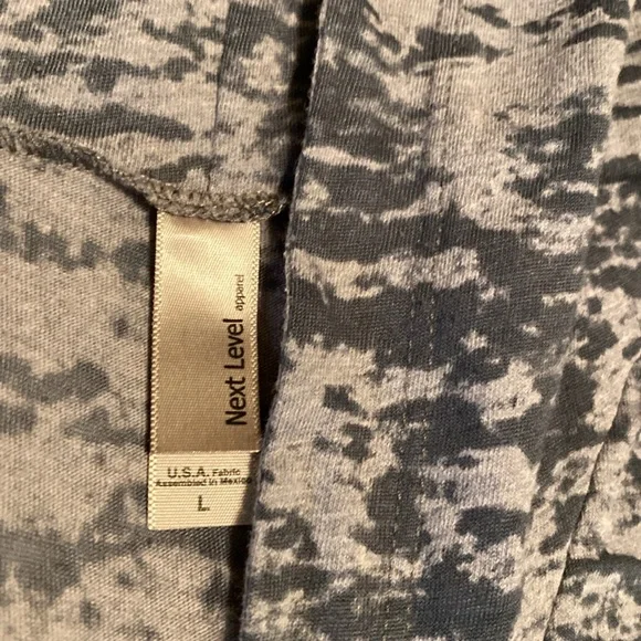 Next Level brand, 2 tone gray burnout print lightweight hoodie tee - Picture 2 of 5